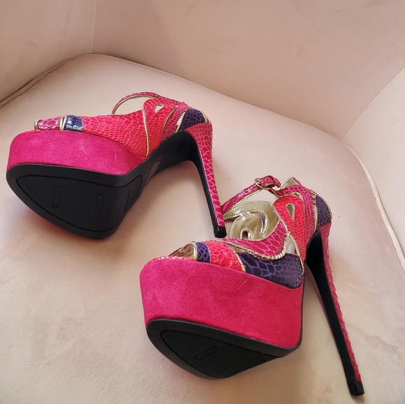 New in box Bebe Clarissa stiletto size 6.5 - Picture 2 of 4